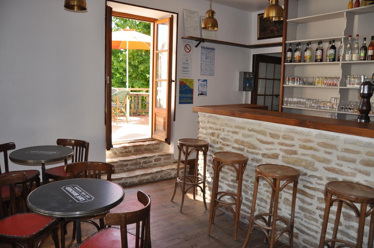 Cafe Brochier Hotel Saint-Julien-en-Vercors 外观 照片