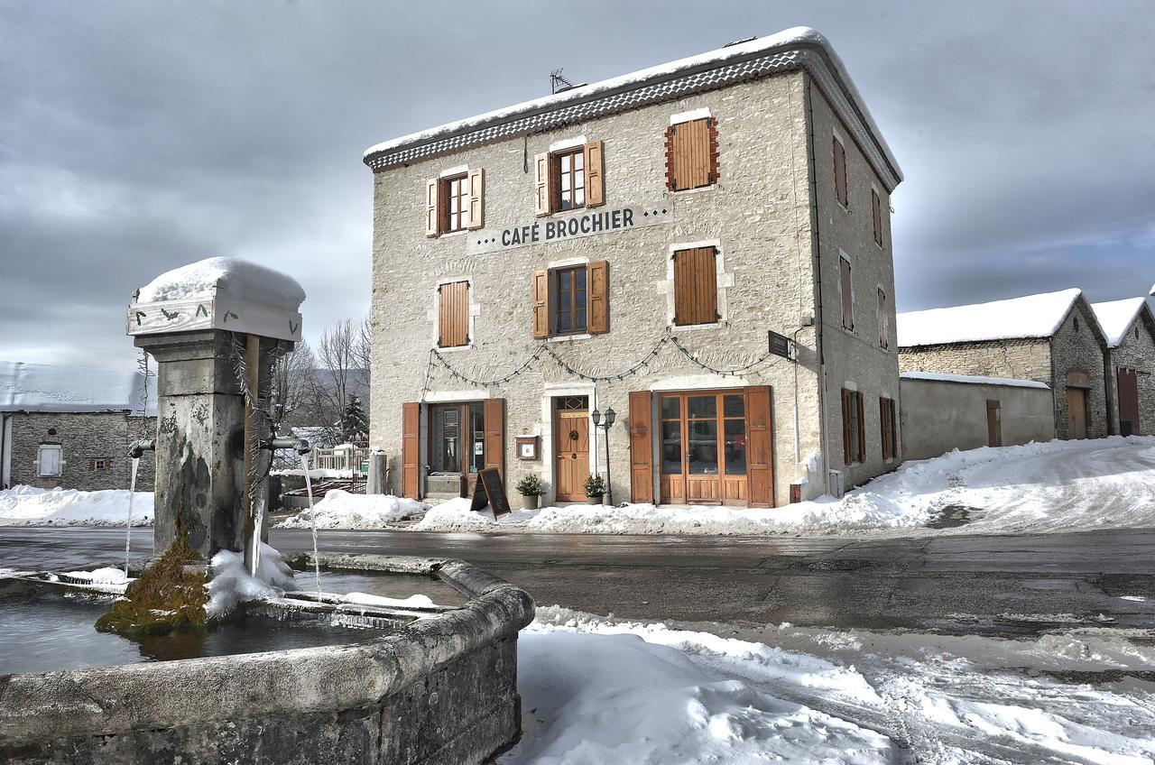Cafe Brochier Hotel Saint-Julien-en-Vercors 外观 照片